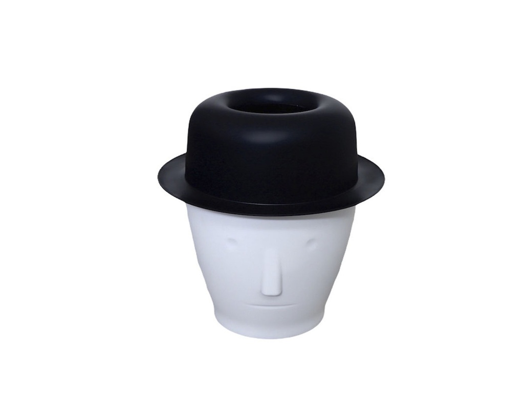 Papelera Chaplin Chica con Sombrero Negro 19.5 x 20 cm.